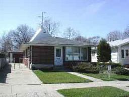 2208 Illinois St., Racine, WI 53405