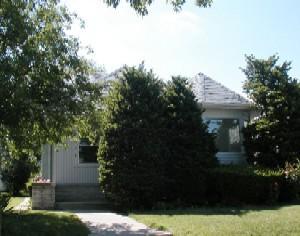 3409 S 9th St, Milwaukee, WI 53215