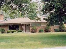 6740 N Yates Rd., Fox Point, WI 53217