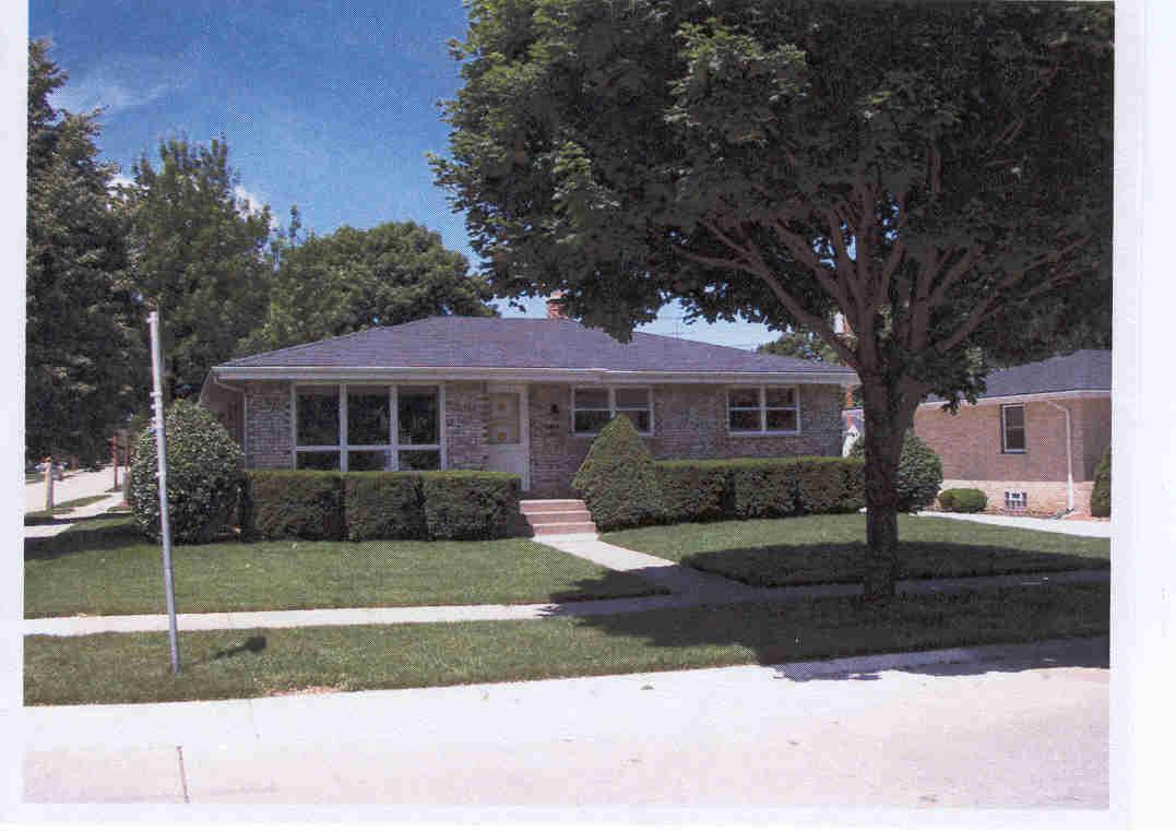 8720 32nd Ave., Kenosha, WI 53142