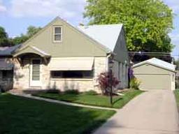 224 N 116th St., Wauwatosa, WI 53226