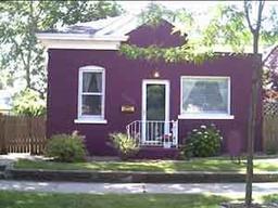 1028 Redfield, La Crosse, WI 54601