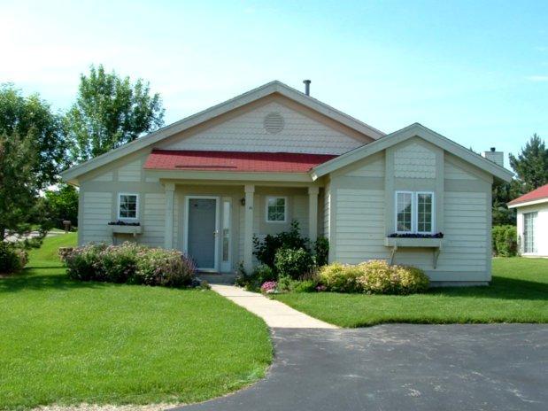 [Address Hidden by Seller], Geneva, WI 53147