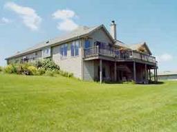 3546 W Cedar Valley Ct., Fredonia, WI 53021