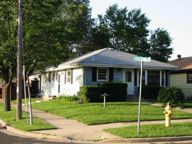 344 Coolidge Ave., Waukesha, WI 53186