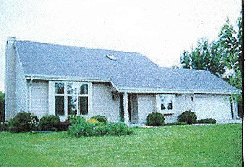 4963 Morning Glory Dr., West Bend, WI 53095