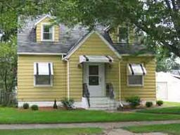 2011 21st Pl, La Crosse, WI 54601