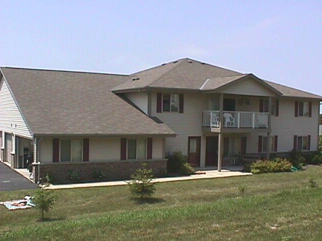 1115 Schmidt Rd. #4, West Bend, WI 53090