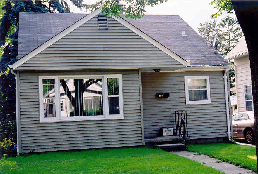 [Address Hidden by Seller], Waukesha, WI 53186