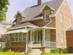 7114 W Congress St, Milwaukee, WI 53218