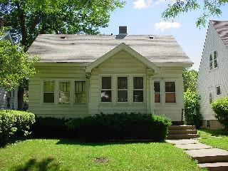 5516 N 36th St., Milwaukee, WI 53209