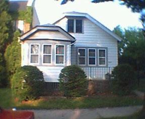 2422 S Logan Ave, Milwaukee, WI 53207