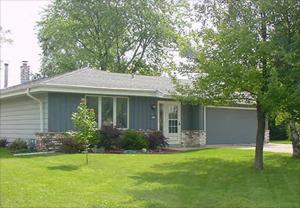 5910 S Phillip St., Greenfield, WI 53221