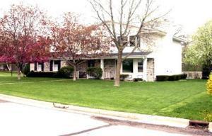 632 Lewis St, Burlington, WI 53105