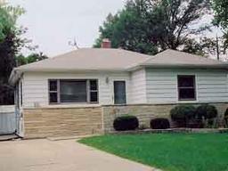 5209 N Elm Ave., Oconomowoc, WI 53069