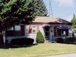 3204 La Salle St., Racine, WI 53402