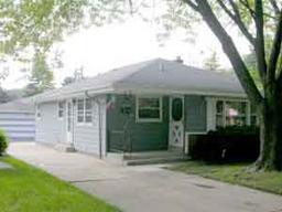 5725 N 73rd St., Milwaukee, WI 53218