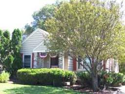 354 S Pewaukee Rd., Pewaukee, WI 53188