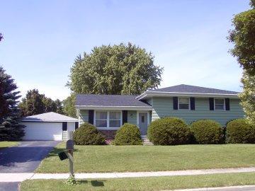 258 W Beech St., Grafton, WI 53024
