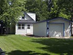 324 Douglass Ave, Waukesha, WI 53186