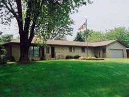 13770 W Marquette Dr., New Berlin, WI 53151
