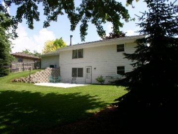 3725 S Spruce Rd., New Berlin, WI 53151