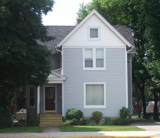 125 S Pine, Burlington, WI 53105