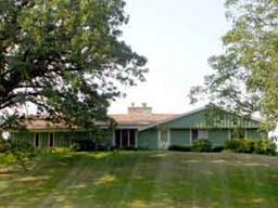 24896 W Plainview Rd., Lisbon, WI 53089