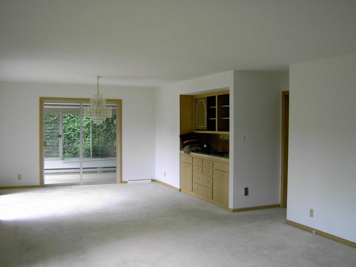 7820 N Mohawk Rd., Fox Point, WI 53217