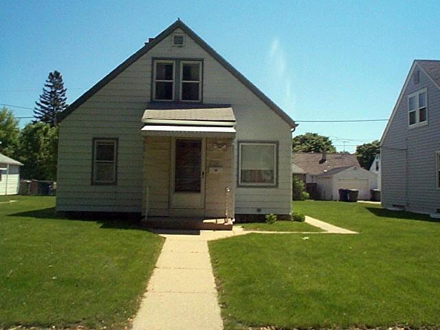 3126 S Austin St, Milwaukee, WI 53207