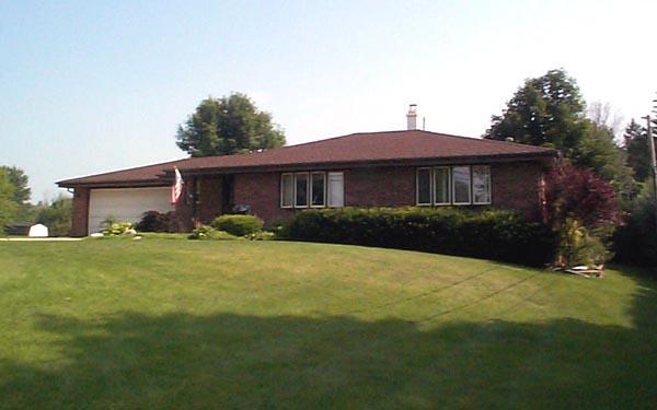 3921 E O'brien, Oak Creek, WI 53154