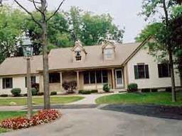 4070 Stonewood Ct., Brookfield, WI 53045