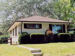 5851 N 68th St., Milwaukee, WI 53218