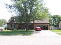 809 S 12th Ave., Onalaska, WI 54650