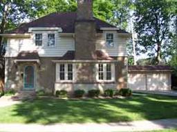 4730 N Bartlett Ave., Whitefish Bay, WI 53211