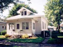 1523 Adams, La Crosse, WI 54601