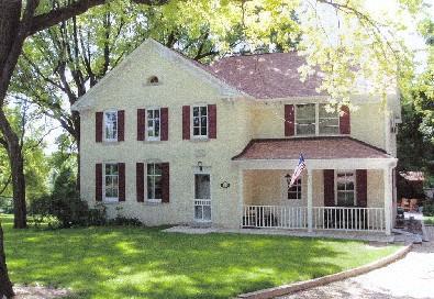 415 N Green Bay Rd., Cedarburg, WI 53012