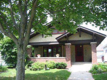 1922 N 4th St, Sheboygan, WI 53081