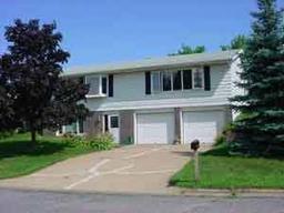 1221 Rosewood Tr., Onalaska, WI 54650