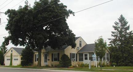 407 N Water, Watertown, WI 53098