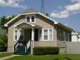 4823 18th Ave., Kenosha, WI 53140