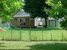 1912 Avon, La Crosse, WI 54603