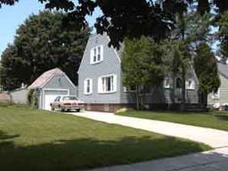 2514 Russet St., Racine, WI 53405