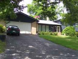 1238 Harrington Dr., Racine, WI 53405