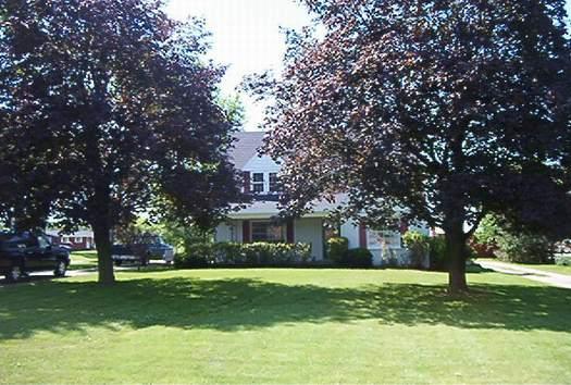 6211 1st St., Somers, WI 53403