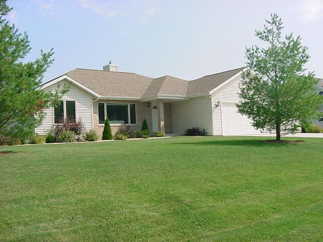 W2094 Hannah Ln., Sheboygan, WI 53083