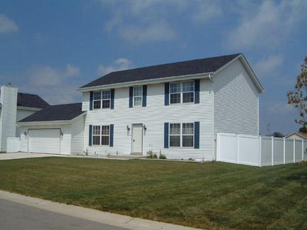 2126 Parkway Dr., Caledonia, WI 53402