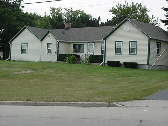 7207 Pond Rd., Hartford, WI 53027