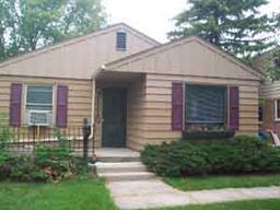11110 W Grange, Hales Corners, WI 53130