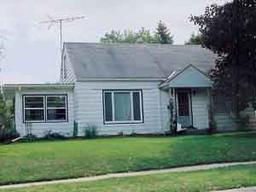 205 S Greenfield Ave., Waukesha, WI 53186